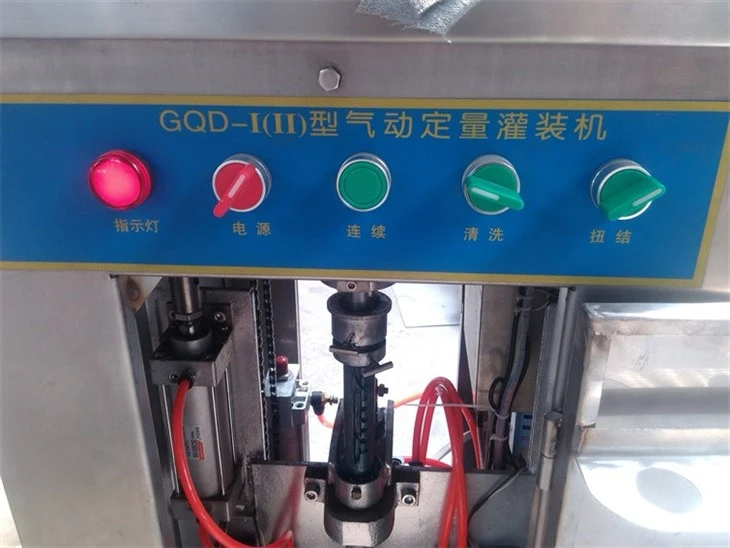 Sausage Filling Twisting Machine